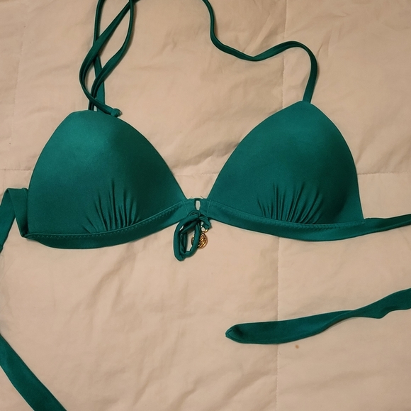 Luli Fama Emerald Bikini top - Picture 4 of 7